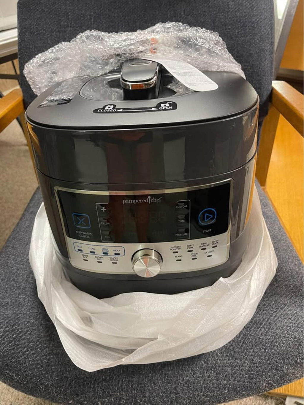 Pampered Chef Quick Cooker Brand New in Box-never used