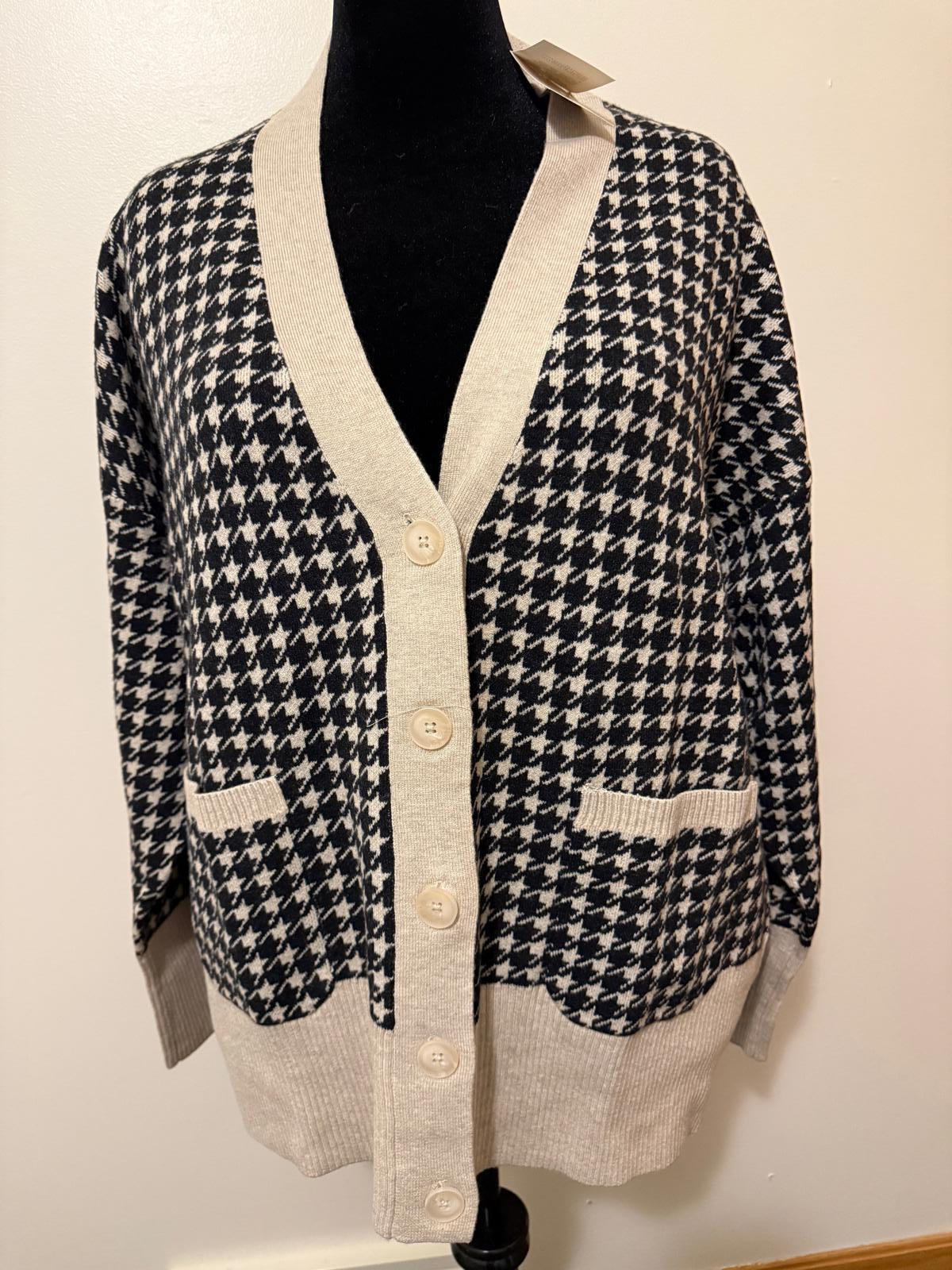 Black and Tan Houndstooth Pattern Button-Up Cardigan Sweater NWT 2X