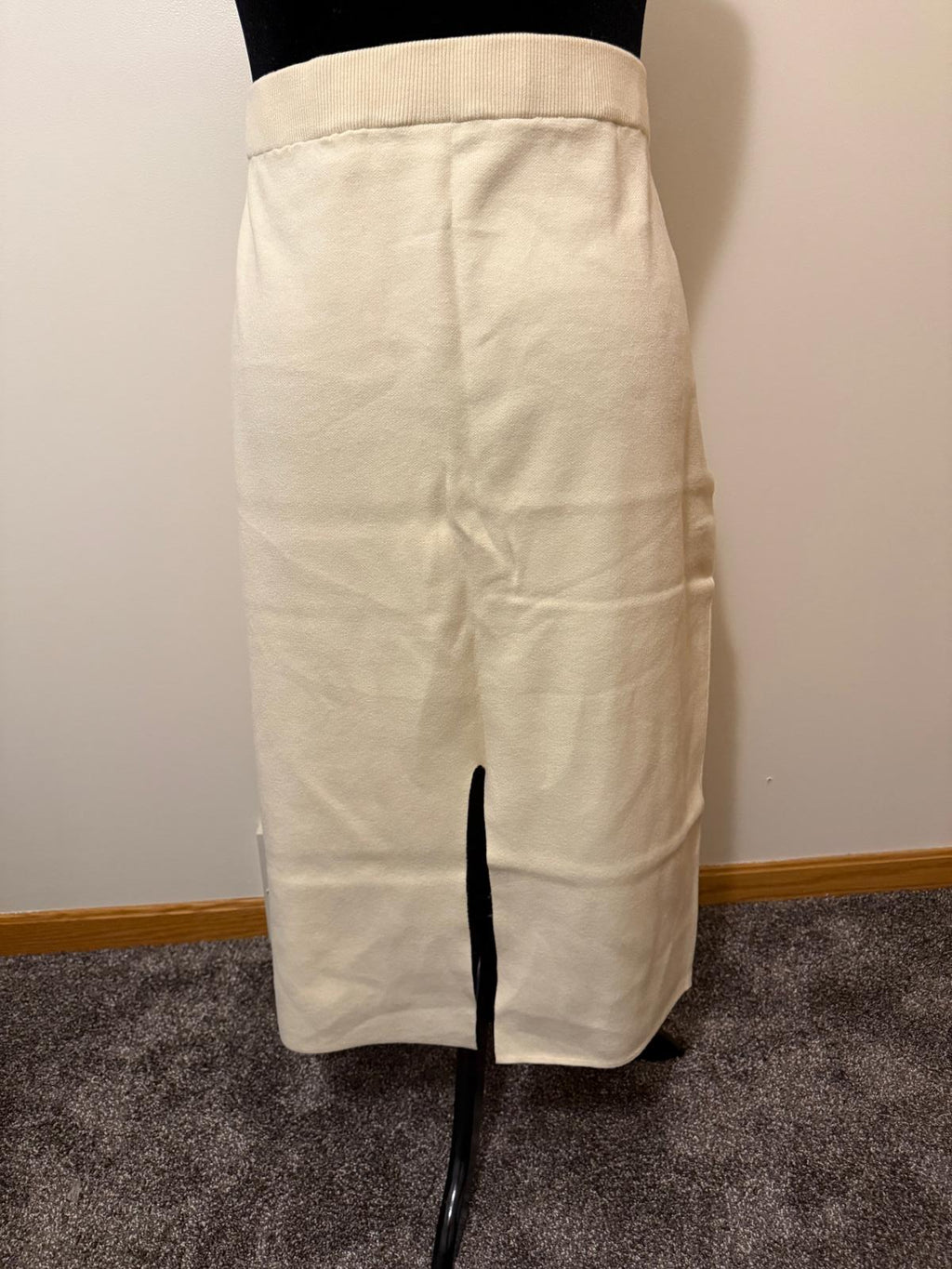 Cream Midi Skirt with Back Slit 4X