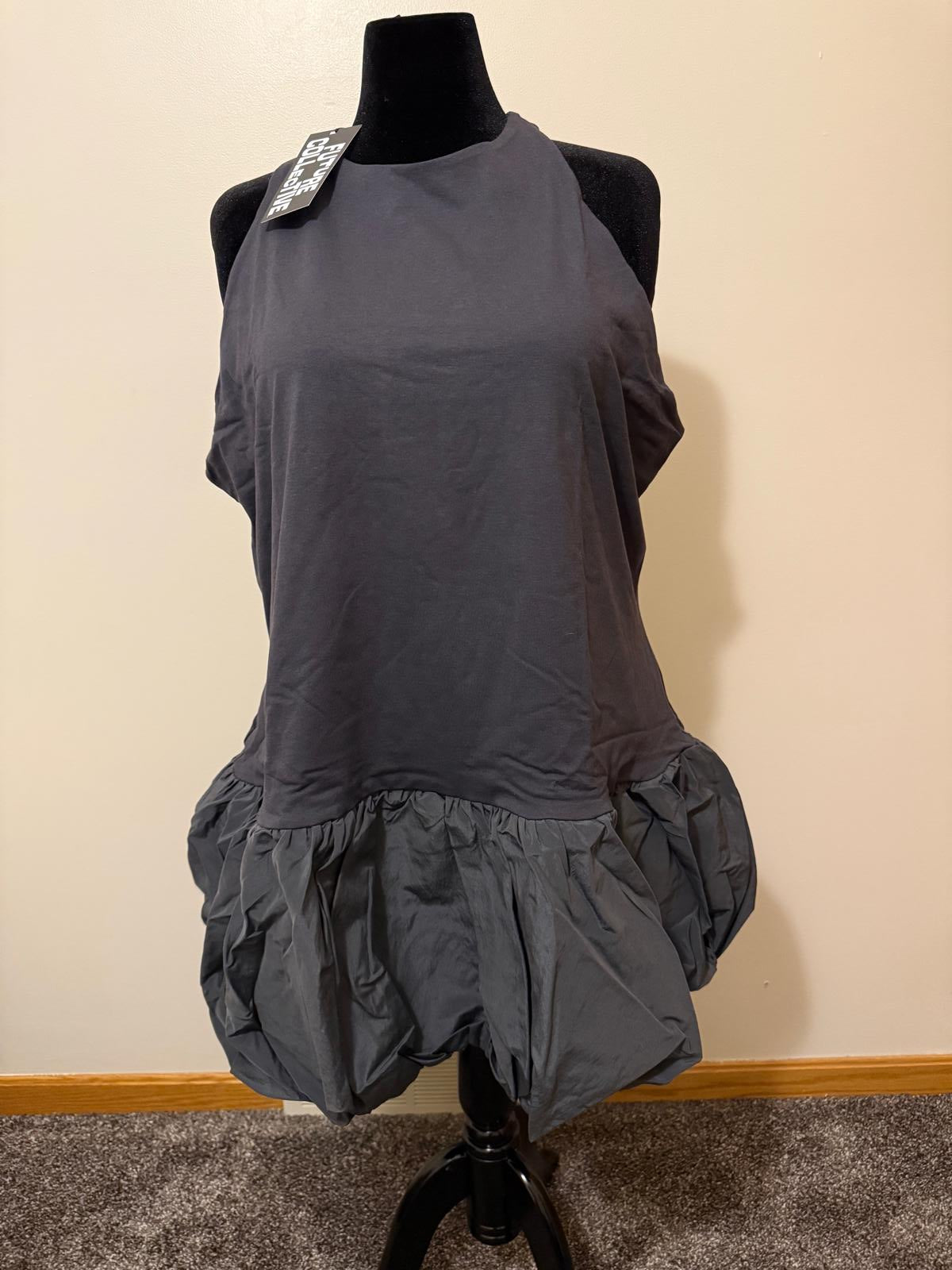 Women's Sleeveless Bubble Hem Dress in Gray 3X