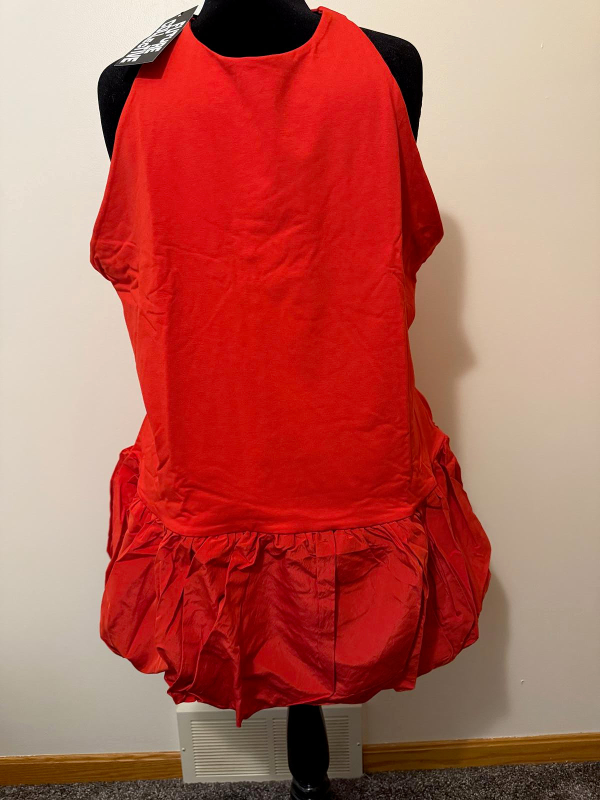 Women's Sleeveless Bubble Hem Dress in Red 3X
