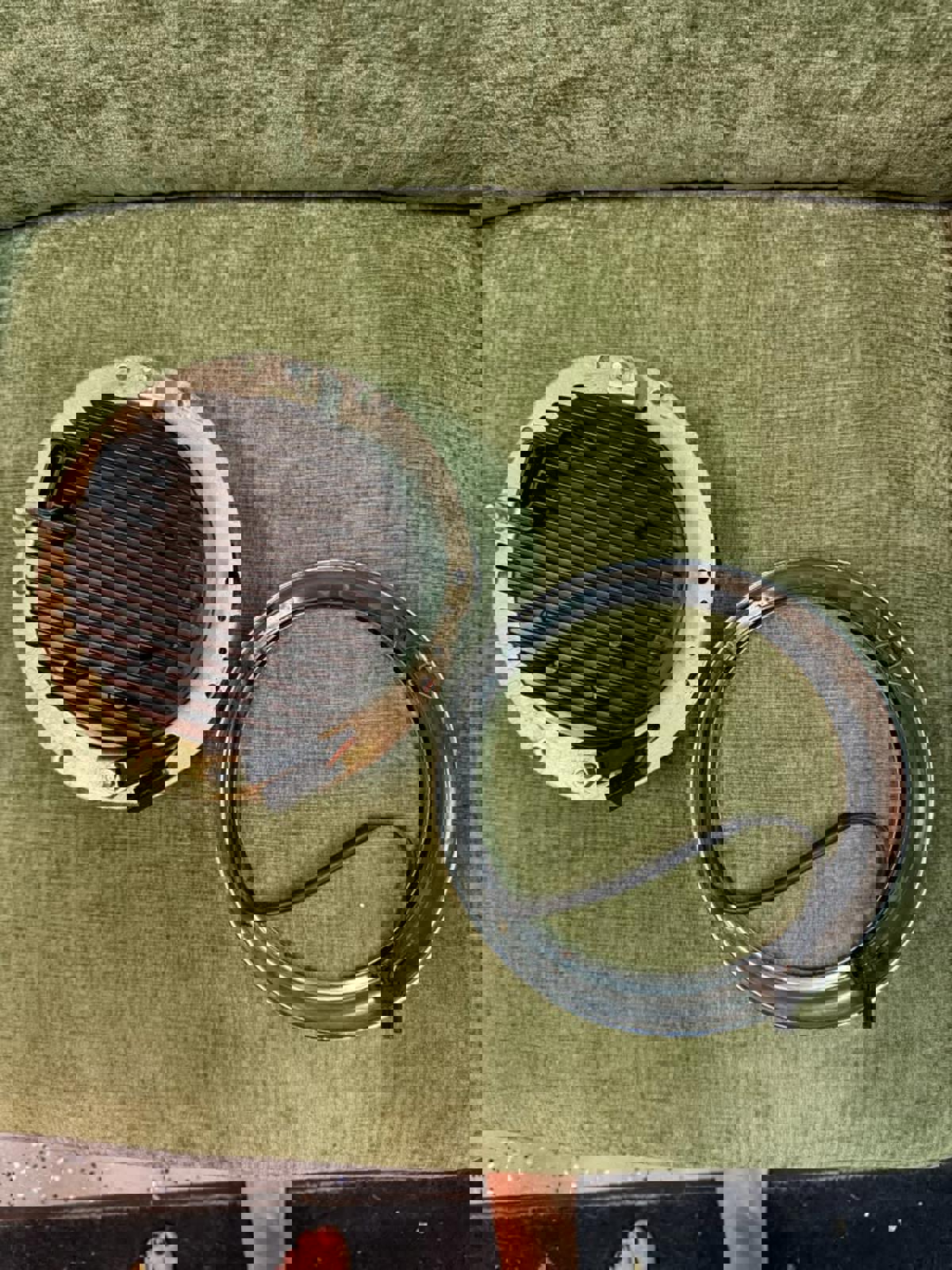 OEM 7" Harley Daymaker Headlight, Lighted Bezel